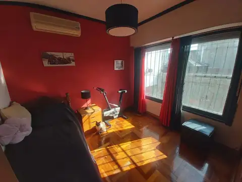 Depto Tipo Casa en Venta en Caseros, USD 95.000