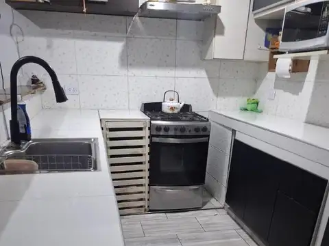 VENTA CASA 4 AMBIENTES LONGCHAMPS