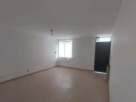 Casa en Barrio Viajantes Dorrego