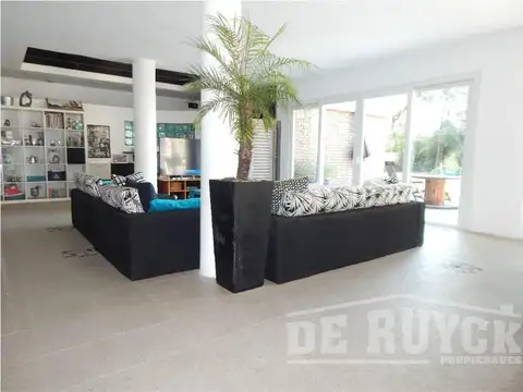 Casa en Venta en Berazategui Oeste