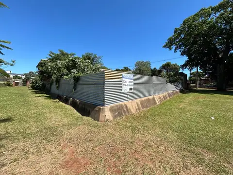 Terreno en Venta en Posadas, USD 200.000