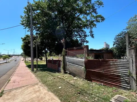 TERRENO SOBRE COSTANERA - POSADAS MISIONES