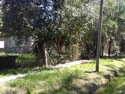 Terreno en Venta 30  mts Fondo