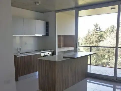 Departamento en Alquiler con 1 cocheras