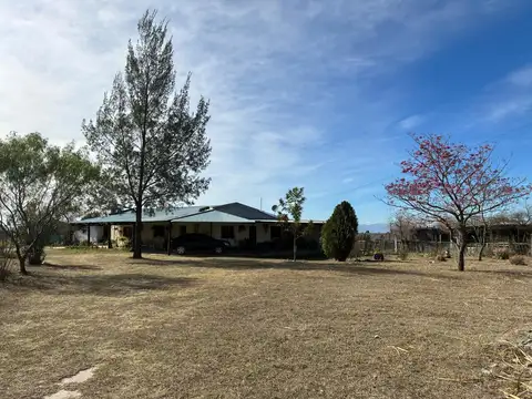 Casa en Campo Quijano