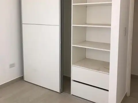 Departamento en Alquiler en Morón Sur, $ 800.000