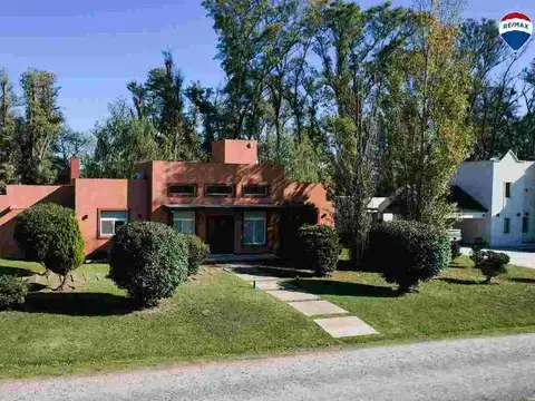 Casa en Venta en Comarcas de Luján, USD 285.000