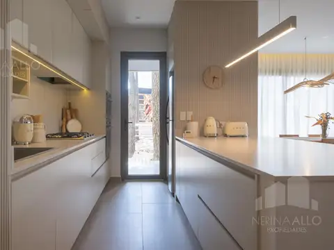 Departamento 4 ambientes con 2 baños