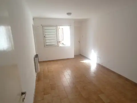 Antonio Del Viso 500, Piso 2