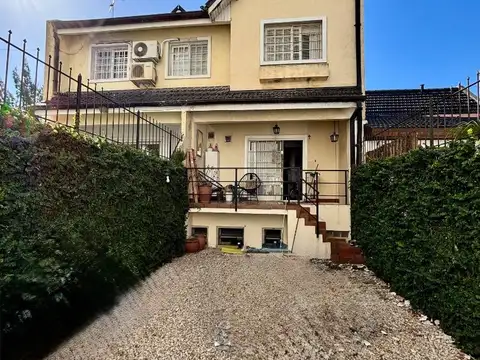 Depto Tipo Casa en Venta en Villa del Parque, USD 510.000