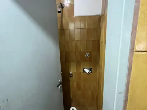 ALQUILER GALPON 400m2 LA TABLADA