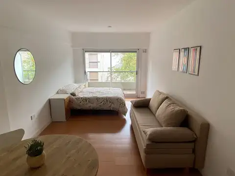 Monoambiente en Venta en Palermo Hollywood. Balcón y amenities.