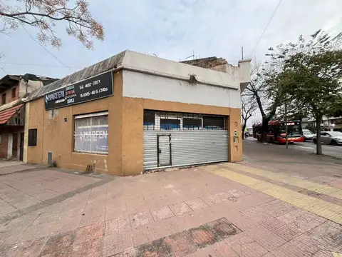 Avenida Eva Perón 3900