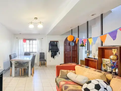 Casa en Venta en Munro, USD 270.000