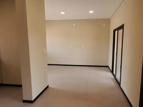 Hermosa casa a estrenar en Venta