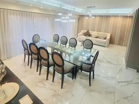 Departamento en Venta de 4 dormitorios