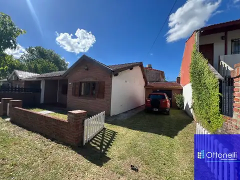 Depto Tipo Casa en Venta en Costa Azul, USD 64.000