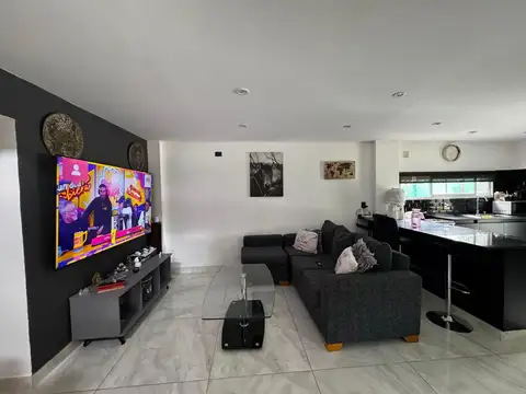 Casa en Venta al Oeste