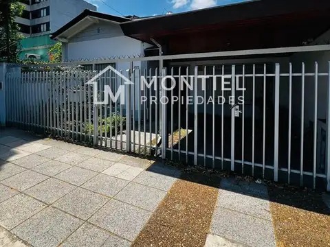 Casa Chalet  en Venta en Martin Coronado, Tres de Febrero, G.B.A. Zona Oeste