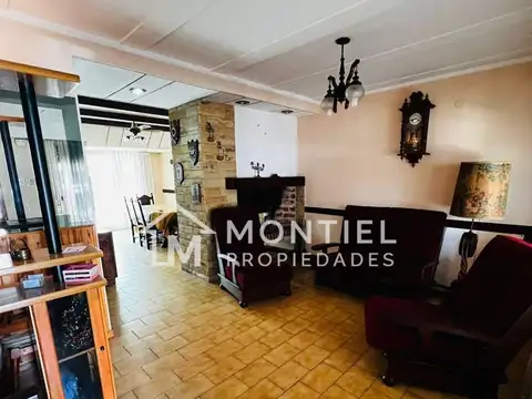 Casa en Venta en Martín Coronado, USD 120.000