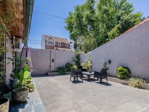 Casa 4 ambientes con 1 baño