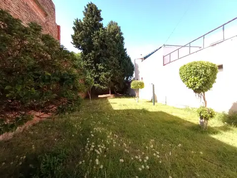 Depto Tipo Casa en Venta en Ciudadela, USD 249.900
