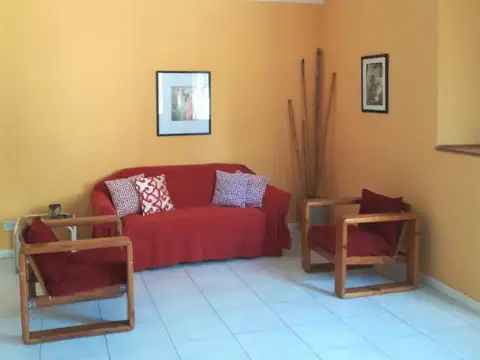 Depto Tipo Casa en Venta de 4 ambientes