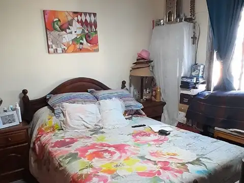 Maestra Vicenta Ravelo 1900