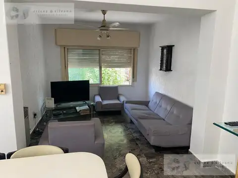 Casa ph 3 ambientes con garage y terraza en Villa Pueyrredon