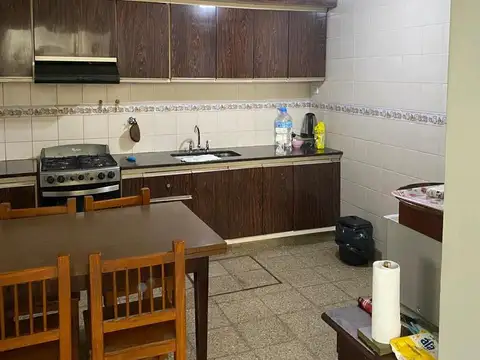 Casa en Venta en Villa Pueyrredon, USD 200.000