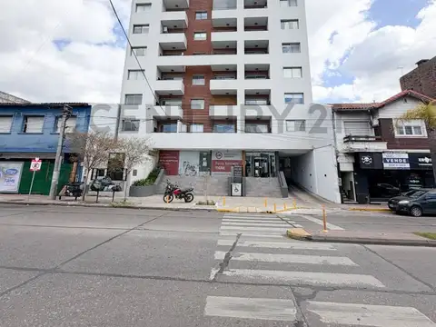 MUY LINDO DEPTO CON PARRILLA EN TIGRE
