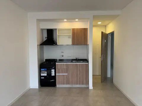 VENTA DE DEPARTAMENTO MONOAMBIENTE CASEROS C sum y pileta