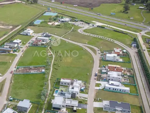 Terreno en Venta en Developer Park, USD 65.000