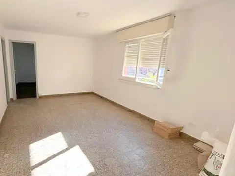 Departamento 2 ambientes en venta luminoso! en La Boca