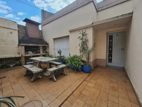 CASA 3 AMBIENTES CON DOBLE GARAGE