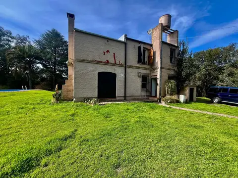 Casa quinta en venta en Lujan! A pocas cuadras de la Basílica