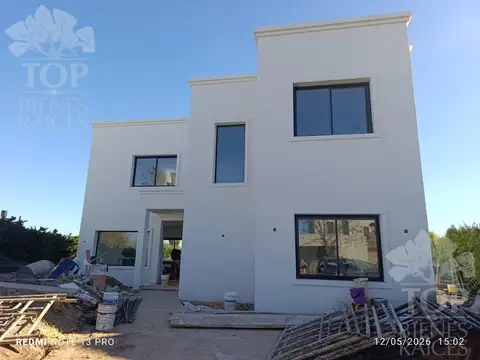 Casa en dos plantas