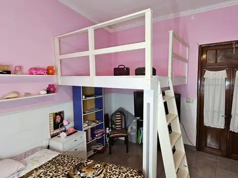 VENTA PH IMPECABLE 4 AMBIENTES 2 COCINAS MATADEROS