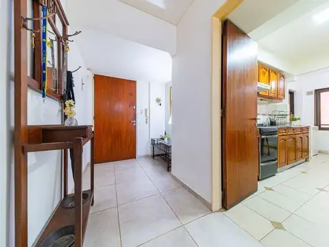 Departamento 5 ambientes con 2 baños
