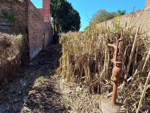 Terreno en Venta 7  mts Frente