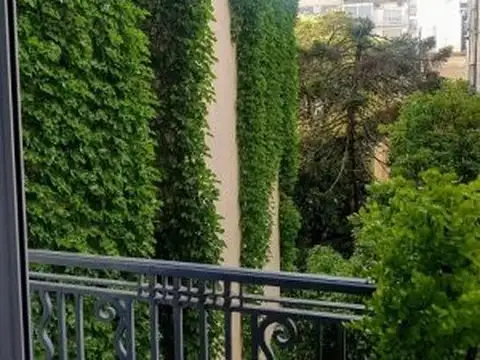 Recoleta, Pacheco de Melo 1900, 1amb y medio, 45m2,  u$s 950 todo incluido con tope de luz. 01-...