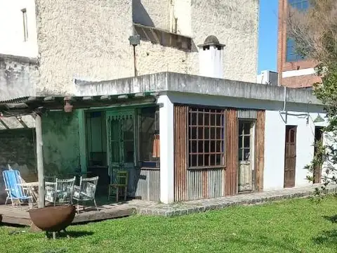 Rivadavia 600