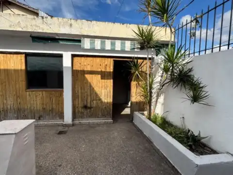 Casa en Alquiler 50 años