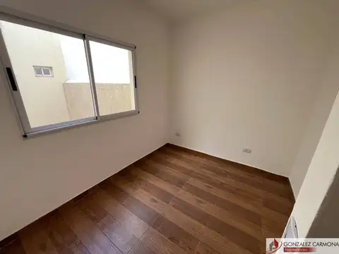 Departamento en Venta en Villa del Parque, USD 128.000
