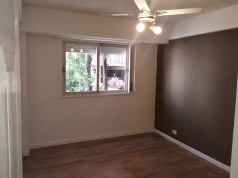 Diego Palma 100, Piso 1