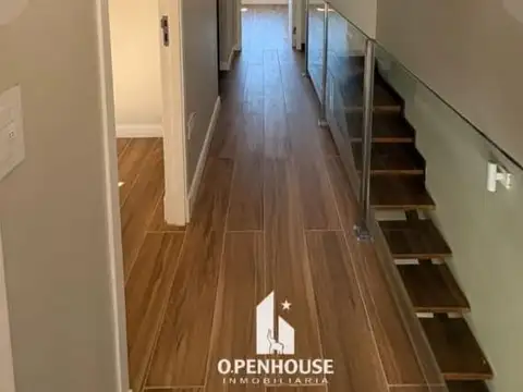 Departamento en Venta de 4 dormitorios