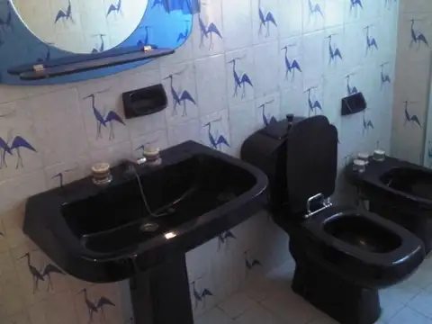 Departamento 5 ambientes con 2 baños