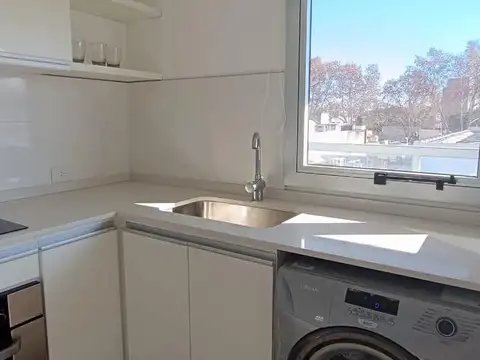 Departamento en Alquiler en Villa del Parque, $ 900.000