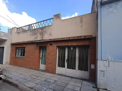 Venta Casa Flores Sur Lote Propio 177m2 Totales