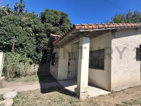Monteagudo 900, Piso 0